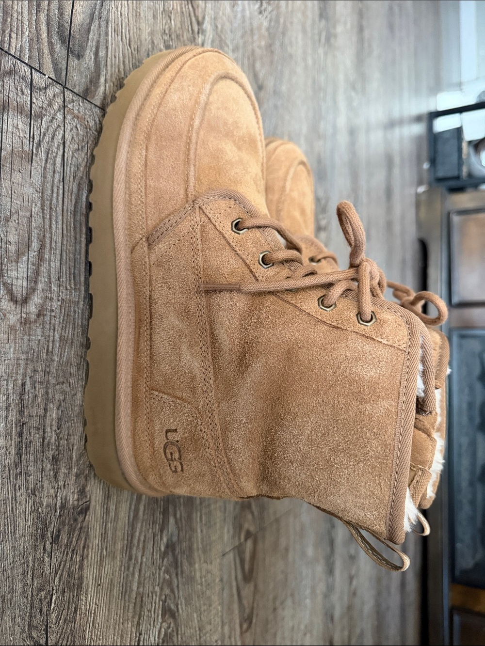 UGG Men’s Tan Suede Chukka Boot